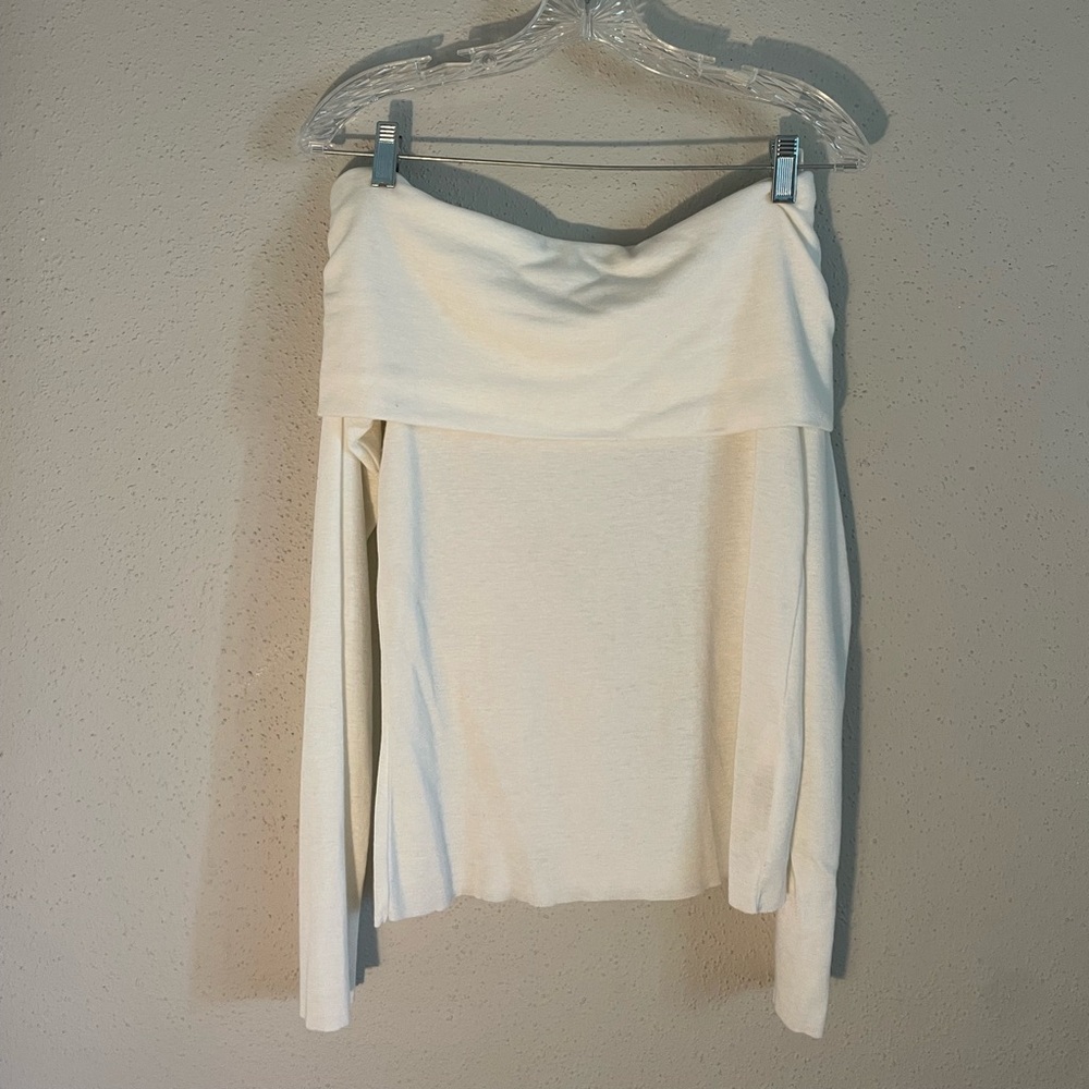 Aritzia Cream Knit Top